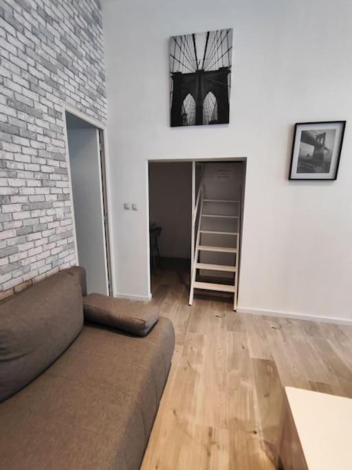 Grand Volume Calme Centre-Ville Tan1 Cambrai Exterior foto